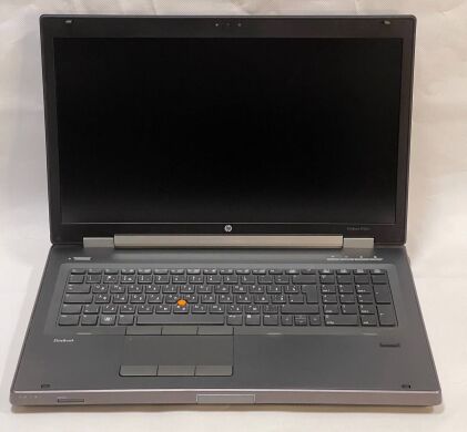 Мобільна робоча станція Б-клас HP EliteBook 8760w / 17.3" (1920x1080) TN / Intel Core i7-2620M (2 (4) ядра по 2.7 - 3.4 GHz) / 8 GB DDR3 / 120 GB SSD + 500 GB HDD / AMD FirePro M5950, 1 GB GDDR5, 128-bit / WebCam / DVD-ROM