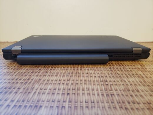 Мобільна робоча станція Lenovo Thinkpad W541 / 15.6" (1920x1080) TN / Intel Core i7-4710MQ (4 (8) ядра по 2.5 - 3.5 GHz) / 16 GB DDR3 / 256 GB SSD + 500 GB HDD / nVidia Quadro K1100M, 2 GB GDDR5, 128-bit / WebCam