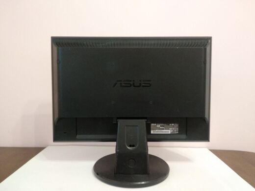 Монітор Asus VW193D-B / 19" (1440x900) TN+film / VGA / VESA 100x100
