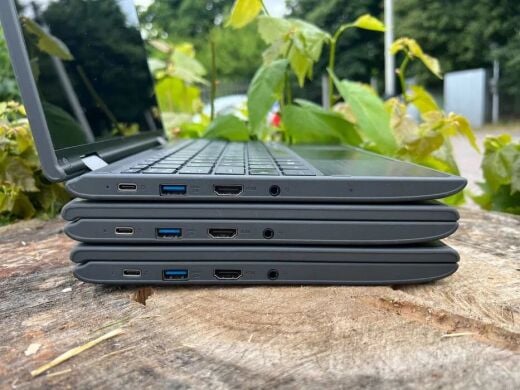 Ноутбук-трансформер Lenovo 300e G2 / 11.6" (1366x768) IPS Touch / Intel Pentium Silver N5030 (4 ядра по 1.1 - 3.1 GHz) / 4 GB DDR4 / 128 GB SSD / Intel UHD Graphics 605 / WebCam / Win 10 Pro 