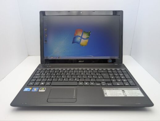 Ноутбук Acer Aspire 5742G / 15.6" (1366x768) TN / Intel Core i3-370M (2 (4) ядра по 2.4 - 2.5 GHz) / 6 GB DDR3 / 500 GB HDD / nVidia GeForce GT 420M, 1 GB GDDR3, 128-bit / WebCam / DVD-ROM