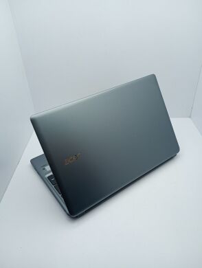 Ноутбук Acer Aspire E1-572G / 15.6" (1366x768) TN / Intel Core i5-4200U (2 (4) ядра по 1.6 - 2.6 GHz) / 8 GB DDR3 / 1000 GB HDD / AMD Radeon R5 M240, 1 GB GDDR3, 64-bit / WebCam