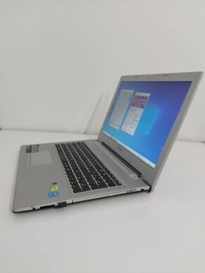 Ноутбук Б-класс Lenovo Z50-70 / 15.6" (1920x1080) TN / Intel Core i5-4210U (2 (4) ядра по 1.7 - 2.7 GHz) / 8 GB DDR3 / 256 GB SSD / nVidia GeForce 840M, 2 GB DDR3, 64-bit / WebCam / DVD-ROM + Беспроводная мышка