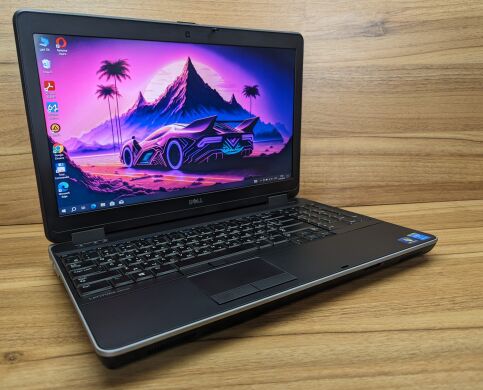 Ноутбук Dell Latitude E6540 / 15.6" (1920x1080) IPS / Intel Core i7-4800MQ (4 (8) ядра по 2.7 - 3.7 GHz) / 8 GB DDR3 / 240 GB SSD / AMD Radeon HD 8790M, 2 GB GDDR5, 128-bit / WebCam / Windows 10