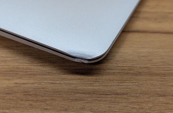 Ультрабук Б-класс Apple MacBook Air A1466 / 13.3" (1440x900) IPS / Intel Core i5-5250U (2 (4) ядра по 1.6 - 2.7 GHz) / 8 GB DDR3 / 256 GB SSD / Intel HD Graphics 6000 / WebCam / Silver Ультрабук Б-класс Apple MacBook Air A1466 / 13.3" (1440x900) IPS / Intel Core i5-5250U (2 (4) ядра по 1.6 - 2.7 GHz) / 8 GB DDR3 / 256 GB SSD / Intel HD Graphics 6000 / WebCam / Silver