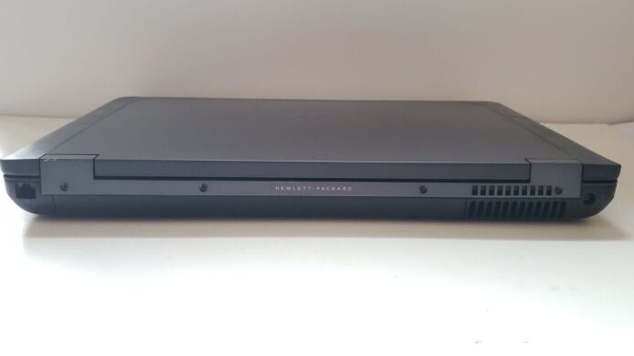 Мобільна робоча станція Б-клас HP ZBook 17 G1 / 17.3" (1920x1080) TN / Intel Core i7-4700MQ (4 (8) ядра по 2.4 - 3.4 GHz) / 16 GB DDR3 / 480 GB SSD + 500 GB HDD / nVidia Quadro K610M, 1 GB GDDR5, 64-bit / WebCam