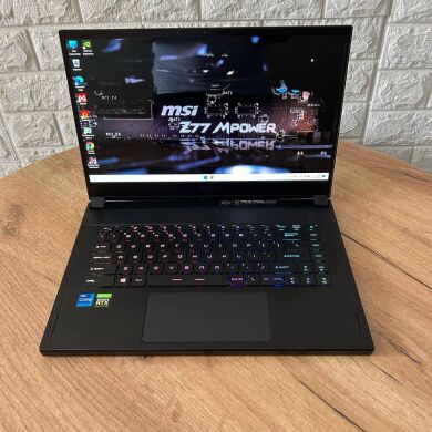 Игровой ноутбук Б-класс MSI Creator 15 A11UE / 15.6" (3840x2160) OLED / Intel Core i7-11800H (8 (16) ядер по 2.3 - 4.6 GHz) / 16 GB DDR4 / 1000 GB SSD / nVidia GeForce RTX 3060, 6 GB GDDR6, 192-bit / WebCam