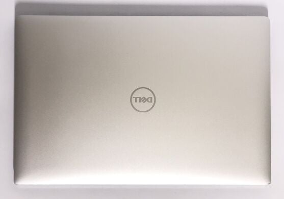 Мобильная рабочая станция Dell Precision 5530 / 15.6" (1920x1080) IPS / Intel Core i7-8850H (6 (12) ядра по 2.6 - 4.3 GHz) / 16 GB DDR4 / 512 GB SSD / nVidia Quadro P1000, 4 GB GDDR5, 128-bit / WebCam / Win 11 Pro