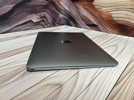 Нетбук Б-клас Apple MacBook 12 2016 / 12" (2304x1440) IPS / Intel Core m5-6Y54 (2 (4) ядра по 1.1 - 2.7 GHz) / 8 GB DDR3 / 512 GB SSD / Intel Iris Graphics 515 / WebCam / MacOS