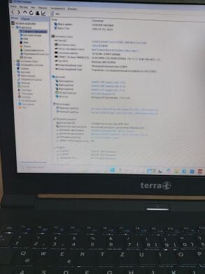 Ноутбук Terra Mobile 1543 / 15.6" (1920x1080) TN / Intel Core i5-9500T (6 ядер по 2.2 - 3.7 GHz) / 16 GB DDR4 / 240 GB SSD + 320 GB HDD / Intel UHD Graphics 630 / WebCam / DVD-ROM