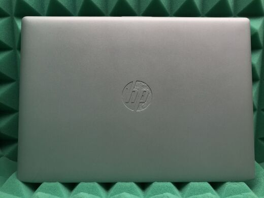 Ультрабук Б-клас HP ProBook 430 G5 / 13.3" (1366x768) TN / Intel Core i5-8250U (4 (8) ядра по 1.6 - 3.4 GHz) / 8 GB DDR4 / 128 GB SSD + 500 GB HDD / Intel UHD Graphics 620 / WebCam / Fingerprint / USB 3.1 / HDMI