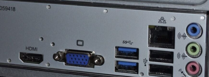 Компьютер Medion Akoya P5360 E-MT22 Tower / Intel Core i5-6402P (4 ядра по 2.8 - 3.4 GHz) / 16 GB DDR4 / 128 GB SSD + 4000 GB HDD / Intel HD Graphics 510 / DVD-ROM / Windows 11 Home