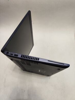 Ультрабук Б-клас Dell Latitude 5501 / 15.6" (1920x1080) IPS / Intel Core i5-9400H (4 (8) ядра по 2.5 - 4.3 GHz) / 16 GB DDR4 / 512 GB SSD / nVidia GeForce MX150, 2 GB GDDR5, 64-bit / WebCam
