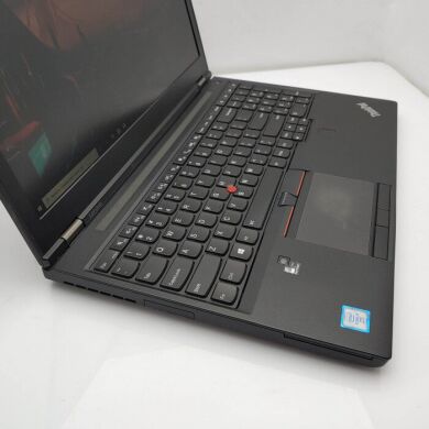 Мобільна робоча станція Б-клас Lenovo ThinkPad P50 / 15.6" (1920x1080) IPS / Intel Core i7-6820HQ (4 (8) ядра по 2.7 - 3.6 GHz) / 16 GB DDR4 / 512 GB SSD / nVidia Quadro M1000M, 2 GB GDDR5, 128-bit / WebCam /Win 10 Pro