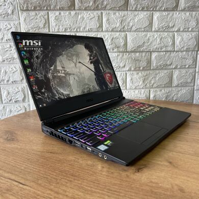 Игровой ноутбук MSI Raider GE65 9SF / 15.6" (1920x1080) IPS / Intel Core i7-9750H (6 (12) ядер по 2.6 - 4.5 GHz) / 32 GB DDR4 / 1000 GB SSD / nVidia GeForce RTX 2070, 8 GB GDDR6, 256-bit / WebCam