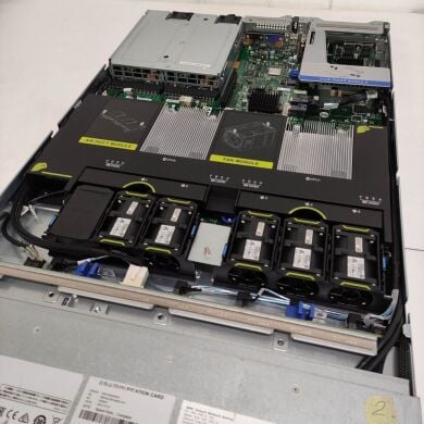 Сервер Huawei RH1288 V3 4LFF 1U / 2x Intel Xeon E5-2680 v3 (12 (24) ядер по 2.5 - 3.3 GHz) / 128 GB DDR4 / 2x 240 GB SSD / Integrated Graphics / 2x 460W Сервер Huawei RH1288 V3 4LFF 1U / 2x Intel Xeon E5-2680 v3 (12 (24) ядер по 2.5 - 3.3 GHz) / 128 GB DDR4 / 2x 240 GB SSD / Integrated Graphics / 2x 460W