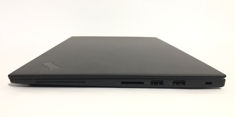 Ігровий ультрабук Б-клас Lenovo ThinkPad X1 Extreme Gen2 / 15.6" (1920x1080) IPS / Intel Core i7-9850H (6 (12) ядер по 2.6 - 4.6 GHz) / 32 GB DDR4 / 1000 GB SSD / nVidia GeForce GTX 1650 Max-Q, 4 GB GDDR6, 128-bit / WebCam / Win 10 Pro Ігровий ультрабук Б-клас Lenovo ThinkPad X1 Extreme Gen2 / 15.6" (1920x1080) IPS / Intel Core i7-9850H (6 (12) ядер по 2.6 - 4.6 GHz) / 32 GB DDR4 / 1000 GB SSD / nVidia GeForce GTX 1650 Max-Q, 4 GB GDDR6, 128-bit / WebCam / Win 10 Pro