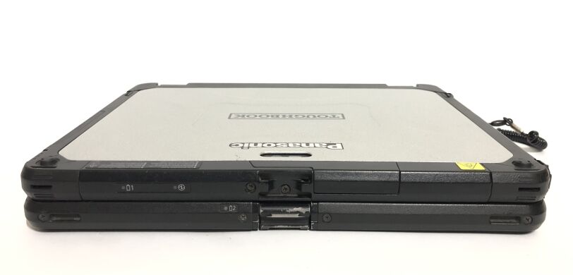 Захищений нетбук-трансформер Б-клас Panasonic Toughbook CF-20 MK2 / 10.1" (1920x1200) IPS Touch / Intel Core i5-7Y57 (2 (4) ядра по 1.2 - 3.3 GHz) / 8 GB DDR3 / 256 GB SSD / Intel HD Graphics 615 / WebCam / Win 10 Pro