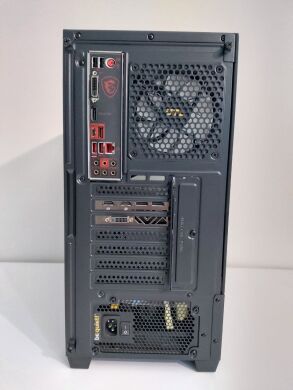 Игровой ПК GTL Gaming Universe Black Tower / Intel Core i5-8400 (6 ядер по 2.8 - 4.0 GHz) / 16 GB DDR4 / 256 GB SSD M.2 + 480 GB SSD + 500 GB HDD / AMD Radeon RX 580, 8 GB GDDR5, 256-bit / 500W Игровой ПК GTL Gaming Universe Black Tower / Intel Core i5-8400 (6 ядер по 2.8 - 4.0 GHz) / 16 GB DDR4 / 256 GB SSD M.2 + 480 GB SSD + 500 GB HDD / AMD Radeon RX 580, 8 GB GDDR5, 256-bit / 500W