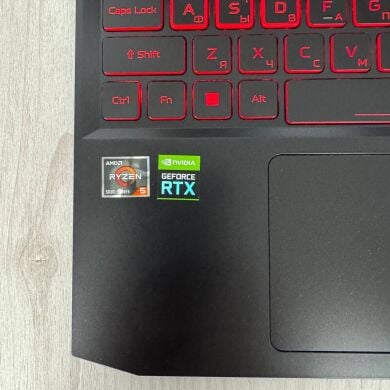 Ігровий ноутбук Б-клас Acer Nitro 5 AN515-45 / 15.6" (1920x1080) IPS / AMD Ryzen 5 5600H (6 (12) ядер по 3.0 - 4.2 GHz) / 16 GB DDR4 / 512 GB SSD NVMe / nVidia GeForce RTX 3050, 4 GB GDDR6, 128-bit / WebCam