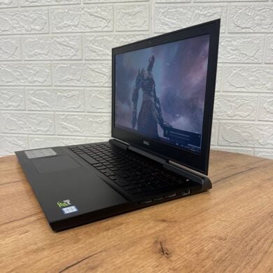 Ігровий ноутбук Б-клас Dell Inspiron 15 Gaming 7567 / 15.6" (1920x1080) TN / Intel Core i7-7700HQ (4 (8) ядра по 2.8 - 3.8 GHz) / 16 GB DDR4 / 120 GB SSD + 1000 GB HDD / nVidia GeForce GTX 1050 Ti, 4 GB GDDR5, 128-bit / WebCam