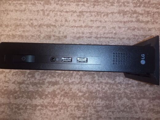 Неттоп LG CL600I USFF / Intel Celeron J4105 (4 ядра по 1.5 - 2.5 GHz) / 4 GB DDR4 / 16 GB SSD / Intel UHD Graphics 600 / Win 10