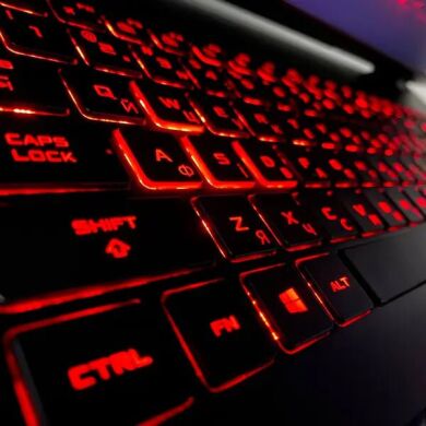 Ігровий ноутбук Asus ROG Strix GL702VI / 17.3" (1920x1080) IPS / Intel Core i7-7700HQ (4 (8) ядра по 2.8 - 3.8 GHz) / 16 GB DDR4 / 512 GB SSD / nVidia GeForce GTX 1080, 8 GB GDDR5X, 256-bit / WebCam / HDMI