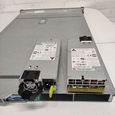 Сервер Huawei RH1288 V3 4LFF 1U / 2x Intel Xeon E5-2680 v3 (12 (24) ядер по 2.5 - 3.3 GHz) / 128 GB DDR4 / 2x 240 GB SSD / Integrated Graphics / 2x 460W Сервер Huawei RH1288 V3 4LFF 1U / 2x Intel Xeon E5-2680 v3 (12 (24) ядер по 2.5 - 3.3 GHz) / 128 GB DDR4 / 2x 240 GB SSD / Integrated Graphics / 2x 460W