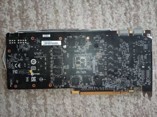 Дискретная видеокарта nVidia GeForce GTX 970, 4 GB GDDR5, 256-bit / 1x HDMI, 1xDisplayPort, 2x DVI