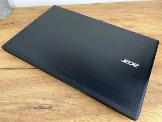Ігровий ноутбук Acer Aspire V5-591G / 15.6" (1920x1080) IPS / Intel Core i5-6300HQ (4 ядра по 2.3 - 3.2 GHz) / 16 GB DDR4 / 512 GB SSD + 1000 GB HDD / nVidia GeForce GTX 950M, 2 GB GDDR5, 128-bit / WebCam / Win 10