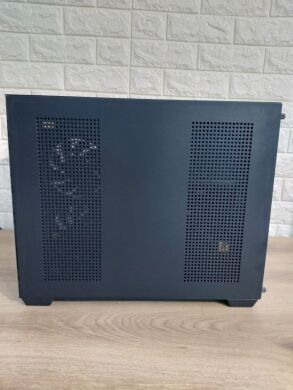 Игровой ПК 1stPlayer BV6 Tower / Intel Core i5-9400 (6 ядер по 2.9 - 4.1 GHz) / 16 GB DDR4 / 256 GB SSD M.2 + 500 GB SSD / nVidia GeForce GTX 1060, 6 GB GDDR5, 192-bit / 500W Игровой ПК 1stPlayer BV6 Tower / Intel Core i5-9400 (6 ядер по 2.9 - 4.1 GHz) / 16 GB DDR4 / 256 GB SSD M.2 + 500 GB SSD / nVidia GeForce GTX 1060, 6 GB GDDR5, 192-bit / 500W