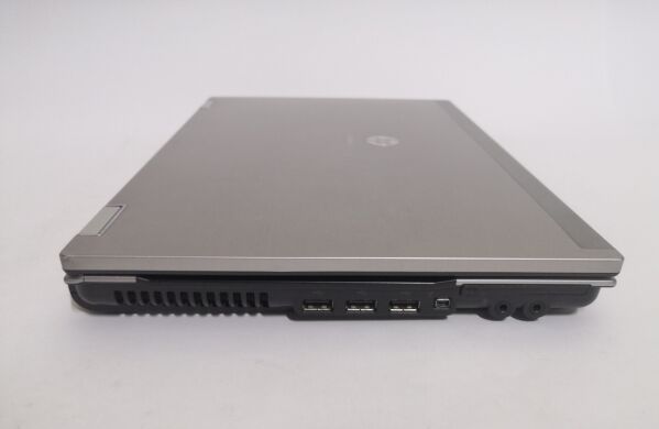 Ноутбук HP EliteBook 8440p / 14" (1600x900) TN / Intel Core i5-520M (2 (4) ядра по 2.4 - 2.93 GHz) / 4 GB DDR3 / 250 GB SSD / nVidia NVS 3100M, 512 MB GDDR3, 64-bit / WebCam / DVD-ROM