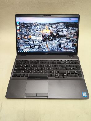 Ультрабук Б-клас Dell Latitude 5501 / 15.6" (1920x1080) IPS / Intel Core i5-9400H (4 (8) ядра по 2.5 - 4.3 GHz) / 16 GB DDR4 / 512 GB SSD / nVidia GeForce MX150, 2 GB GDDR5, 64-bit / WebCam