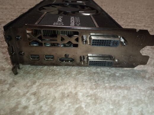 Дискретна відеокарта XFX Double D HD 6950 XXX, 2 GB GDDR5, 256-bit / 1x HDMI, 2x mini-DisplayPort, 2x DVI