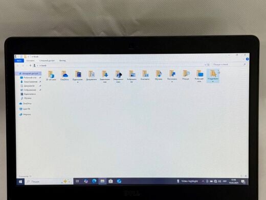 Ультрабук Б-класс Dell Latitude E5470 / 14" (1366x768) TN / Intel Core i5-6300U (2 (4) ядра по 2.4 - 3.0 GHz) / 6 GB DDR4 / 128 GB SSD M.2 / Intel HD Graphics 520 / WebCam / Windows 10 Pro Ультрабук Б-класс Dell Latitude E5470 / 14" (1366x768) TN / Intel Core i5-6300U (2 (4) ядра по 2.4 - 3.0 GHz) / 6 GB DDR4 / 128 GB SSD M.2 / Intel HD Graphics 520 / WebCam / Windows 10 Pro