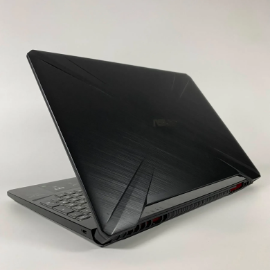 Игровой ноутбук Б-класс Asus TUF Gaming FX505DT / 15.6" (1920x1080) IPS / AMD Ryzen 5 3550H (4 (8) ядра по 2.1 - 3.7 GHz) / 16 GB DDR4 / 512 GB SSD / nVidia GeForce GTX 1650, 4 GB GDDR6, 128-bit / HDMI / WebCam
