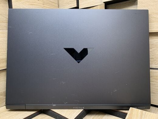 Ігровий ноутбук Б-клас HP Victus 16-E1123NW / 16.1" (1920x1080) IPS / AMD Ryzen 7 6800H (8 (16) ядер по 3.2 - 4.7 GHz) / 16 GB DDR4 / 1000 GB SSD M.2 / nVidia GeForce RTX 3050 Ti, 4 GB GDDR6, 128-bit / WebCam Ігровий ноутбук Б-клас HP Victus 16-E1123NW / 16.1" (1920x1080) IPS / AMD Ryzen 7 6800H (8 (16) ядер по 3.2 - 4.7 GHz) / 16 GB DDR4 / 1000 GB SSD M.2 / nVidia GeForce RTX 3050 Ti, 4 GB GDDR6, 128-bit / WebCam