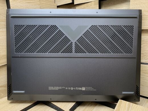 Ігровий ноутбук Б-клас HP Victus 16-E1123NW / 16.1" (1920x1080) IPS / AMD Ryzen 7 6800H (8 (16) ядер по 3.2 - 4.7 GHz) / 16 GB DDR4 / 1000 GB SSD M.2 / nVidia GeForce RTX 3050 Ti, 4 GB GDDR6, 128-bit / WebCam Ігровий ноутбук Б-клас HP Victus 16-E1123NW / 16.1" (1920x1080) IPS / AMD Ryzen 7 6800H (8 (16) ядер по 3.2 - 4.7 GHz) / 16 GB DDR4 / 1000 GB SSD M.2 / nVidia GeForce RTX 3050 Ti, 4 GB GDDR6, 128-bit / WebCam