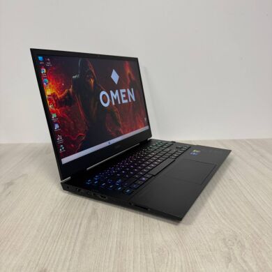 Игровой ноутбук HP Omen 17-ck0020ca / 17.3" (2560x1440) IPS / Intel Core i7-11800H (8 (16) ядер по 2.3 - 4.6 GHz) / 16 GB DDR4 / 1000 GB SSD M.2 NVMe / nVidia GeForce RTX 3070, 8 GB GDDR6, 256-bit / WebCam