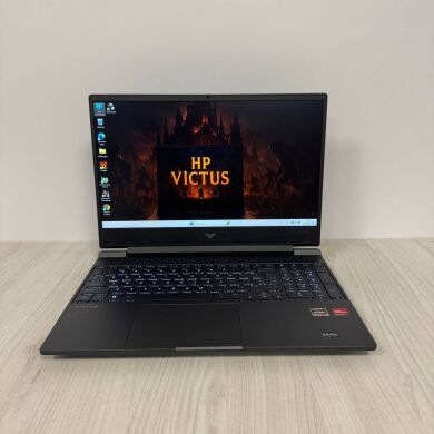 Ігровий ноутбук HP Victus 15-fb2063dx / 15.6" (1920x1080) IPS / AMD Ryzen 5 7535HS (6 (12) ядер по 3.3 - 4.55 GHz) / 8 GB DDR5 / 512 GB SSD / AMD Radeon RX 6550M, 4 GB GDDR6, 64-bit / WebCam
