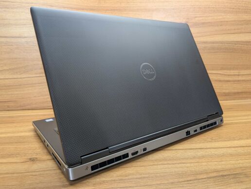 Мобильная рабочая станция Dell Precision 7740 / 17.3" (1920x1080) IPS / Intel Xeon E-2276M (6 (12) ядер по 2.8 - 4.7 GHz) / 32 GB DDR4 / 1000 GB SSD / nVidia Quadro RTX 4000, 8 GB GDDR6, 256-bit / WebCam / HDMI / Windows 10