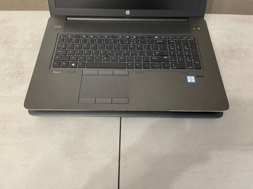 Мобильная рабочая станция HP Zbook 17 G3 / 17.3" (1600x900) TN / Intel Core i5-6440HQ (4 ядра по 2.6 - 3.5 GHz) / 16 GB DDR4 / 512 GB SSD M.2 / nVidia Quadro M1000M, 2 GB GDDR5, 128-bit / WebCam / HDMI Мобильная рабочая станция HP Zbook 17 G3 / 17.3" (1600x900) TN / Intel Core i5-6440HQ (4 ядра по 2.6 - 3.5 GHz) / 16 GB DDR4 / 512 GB SSD M.2 / nVidia Quadro M1000M, 2 GB GDDR5, 128-bit / WebCam / HDMI