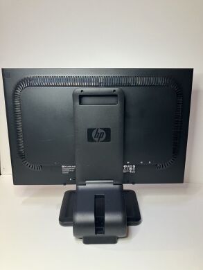 Монитор HP Compaq LA2405x / 24" (1920x1200) TN / VGA, DVI, DisplayPort, USB / VESA 100x100 