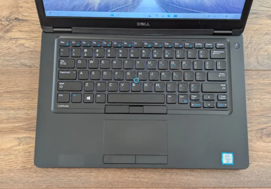 Ноутбук Dell Latitude 5480 / 14" (1366x768) TN / Intel Core i5-6300U (2 (4) ядра по 2.4 - 3.0 GHz) / 8 GB DDR4 / 128 GB SSD / Intel HD Graphics 520 / WebCam
