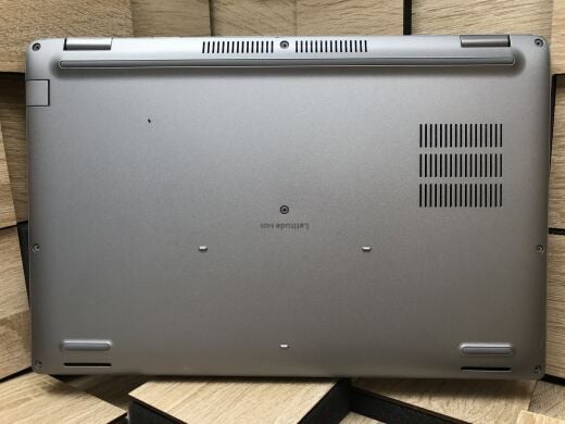 Ультрабук Б-клас Dell Latitude 5420 / 14" (1920x1080) IPS Touch / Intel Core i5-1135G7 (4 (8) ядра по 4.2 GHz) / 8 GB DDR4 / 256 GB SSD M.2 / Intel Iris Xe Graphics / WebCam / Windows 10 ліцензія Ультрабук Б-клас Dell Latitude 5420 / 14" (1920x1080) IPS Touch / Intel Core i5-1135G7 (4 (8) ядра по 4.2 GHz) / 8 GB DDR4 / 256 GB SSD M.2 / Intel Iris Xe Graphics / WebCam / Windows 10 ліцензія