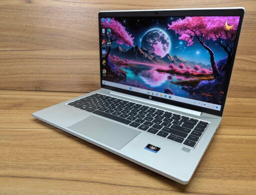 Ультрабук Б-класс HP ProBook 445 G9 / 14" (1920x1080) IPS / AMD Ryzen 5 5625U (6 (12) ядер по 2.3 - 4.3 GHz) / 16 GB DDR4 / 512 GB SSD / AMD Radeon Vega 7 Graphics / WebCam / TouchID / Windows 10