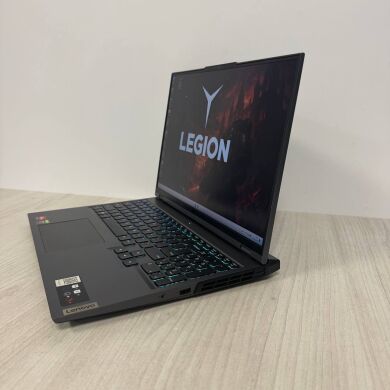 Ігровий ноутбук Б-клас Lenovo Legion 5 Pro 16ACH6H / 16" (2560x1600) IPS / AMD Ryzen 9 5900HX (8 (16) ядер по 3.3 - 4.6 GHz) / 16 GB DDR4 / 512 GB SSD NVMe / nVidia GeForce RTX 3070, 8 GB GDDR6, 256-bit / WebCam