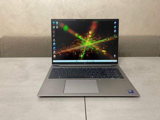Мобильная рабочая станция HP ZBook Firefly 16 G11 / 16" (1920x1200) IPS / Intel Core Ultra 7 155H (16 (22) ядер по 1.4 - 4.8 GHz) / 16 GB DDR5 / 512 GB SSD M.2 / Intel Arc Graphics / Fingerprint /WebCam