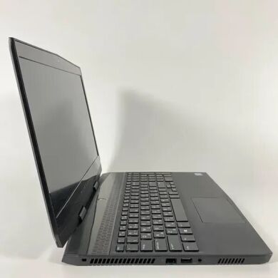Ігровий ноутбук Б-клас Dell Alienware m15 / 15.6" (1920x1080) IPS / Intel Core i7-8750H (6 (12) ядер по 2.2 - 4.1 GHz) / 16 GB DDR4 / 512 GB SSD / nVidia GeForce GTX 1070 Max-Q, 8 GB GDDR5, 256-bit / WebCam / HDMI
