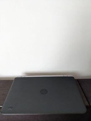 Ігровий ноутбук Б-клас HP ProBook 470 G3 / 17.3" (1600x900) TN / Intel Core i3-6100U (2 (4) ядра по 2.3 GHz) / 8 GB DDR4 / 120 GB SSD / AMD Radeon R7 M340, 1 GB GDDR3, 64-bit / WebCam